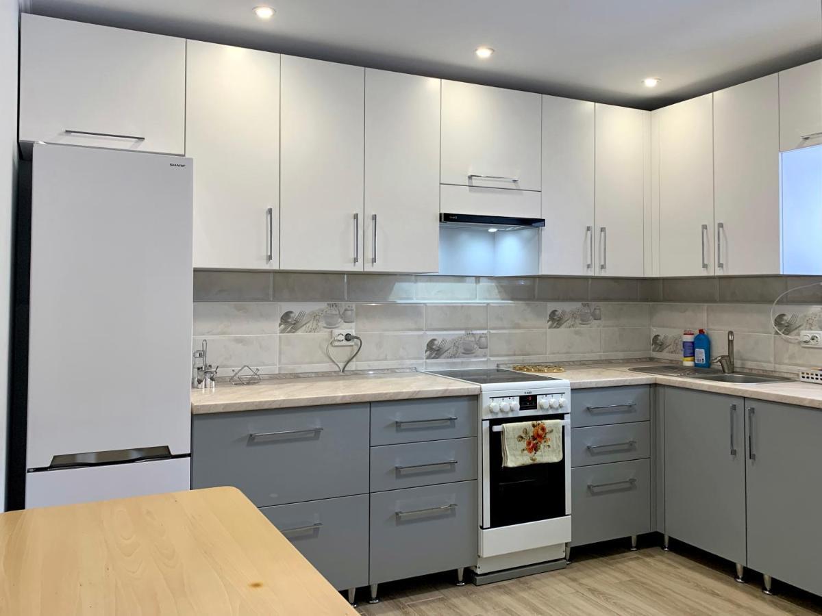 Underhills House Apartment ยาเรมชา ภายนอก รูปภาพ