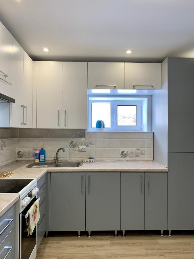 Underhills House Apartment ยาเรมชา ภายนอก รูปภาพ
