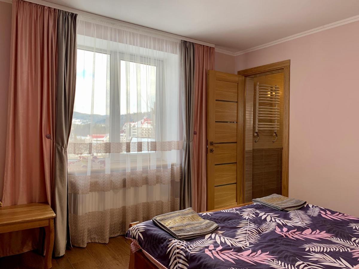 Underhills House Apartment ยาเรมชา ภายนอก รูปภาพ