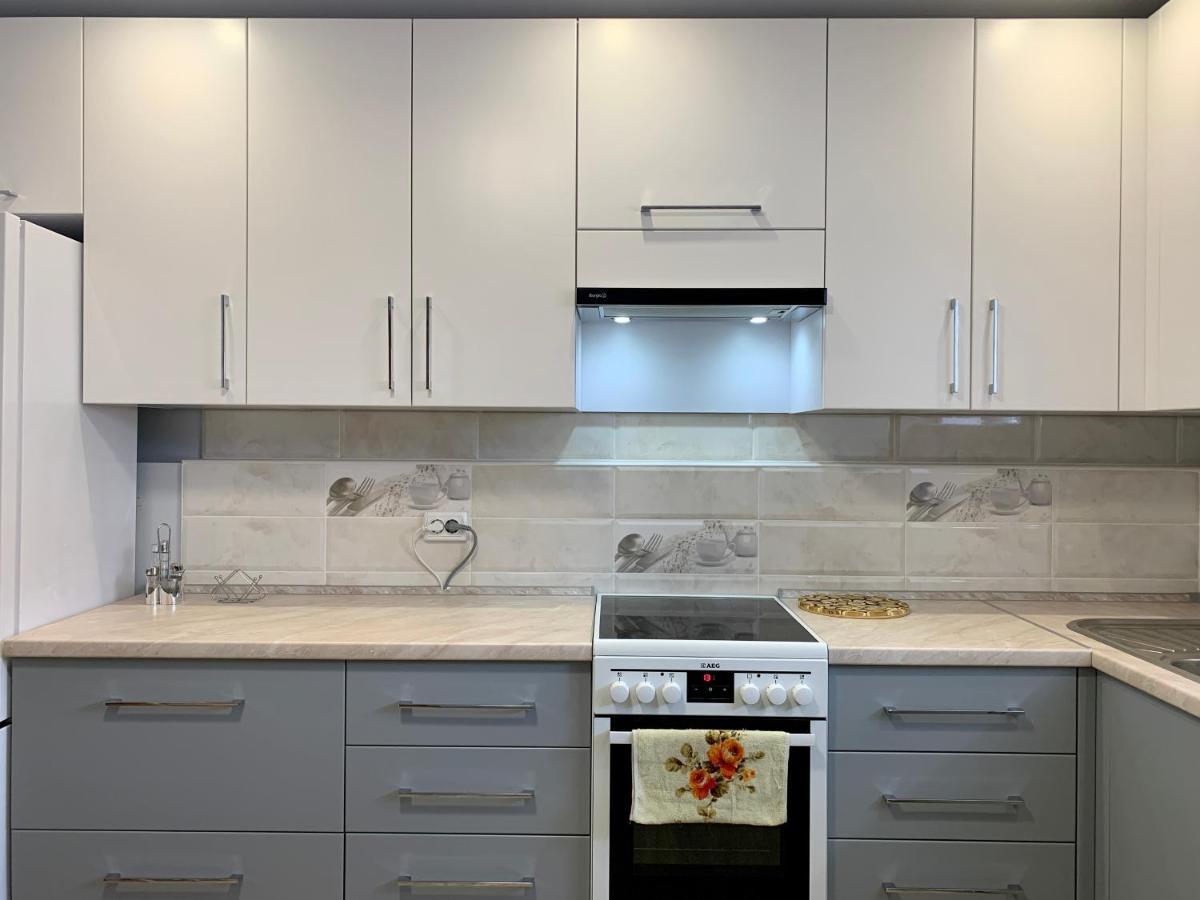 Underhills House Apartment ยาเรมชา ภายนอก รูปภาพ